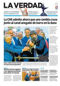 LA CHS ADMITE AHORA QUE UNA RAMBLA CRUZA JUNTO AL CANAL ANEGADO DE BARRO EN LA DANA